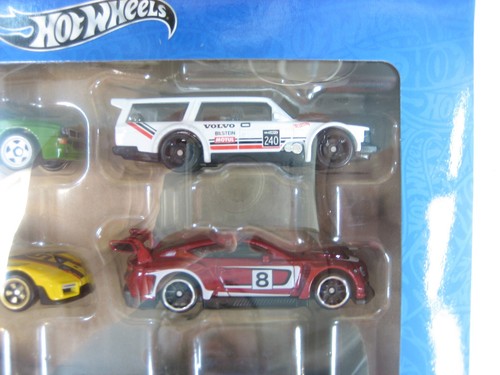 Hot Wheels Volvo 240 Drift Wagon White 6-Car Set Lancia Delta Sealed NIB RARE - Picture 5 of 10