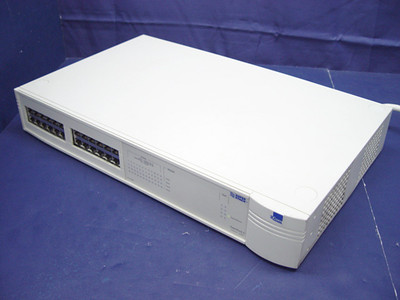 3Com Superstack II switch 3300 1698-010-000-6.00 24 Ports Ethernet Switch