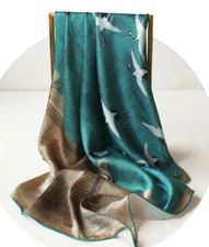 43 inch square Scarf 100% Silk Women neckerchief Shawl Wrap green MY1