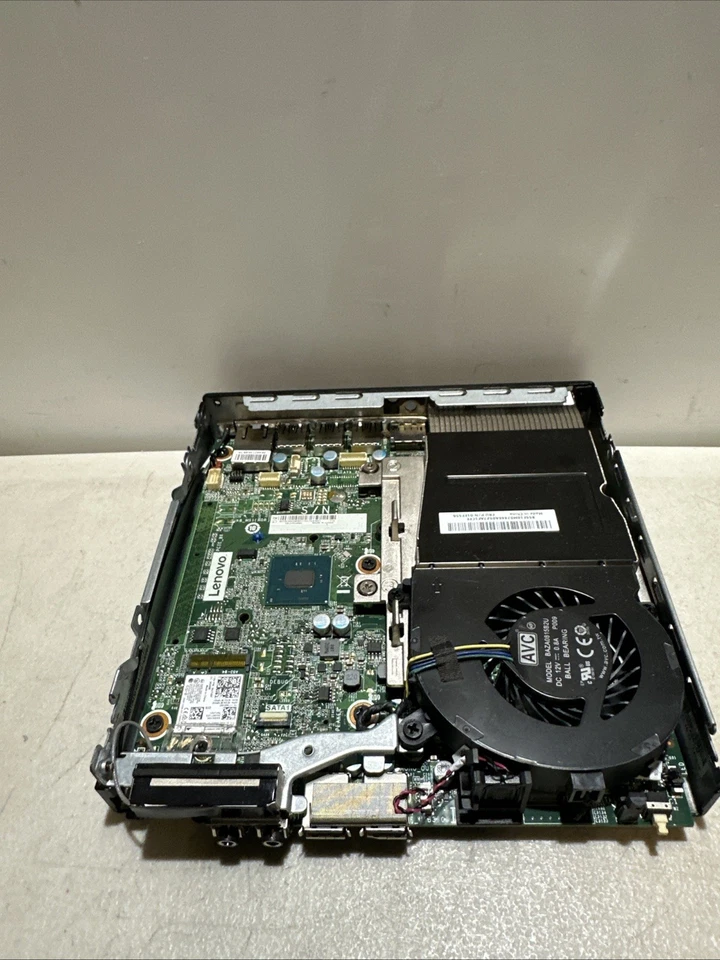 3 Lenovo ThinkCentre M710Q Core i5-6500T 2.5GHz /No Ram/No HD/No Covers - Image 2 of 4