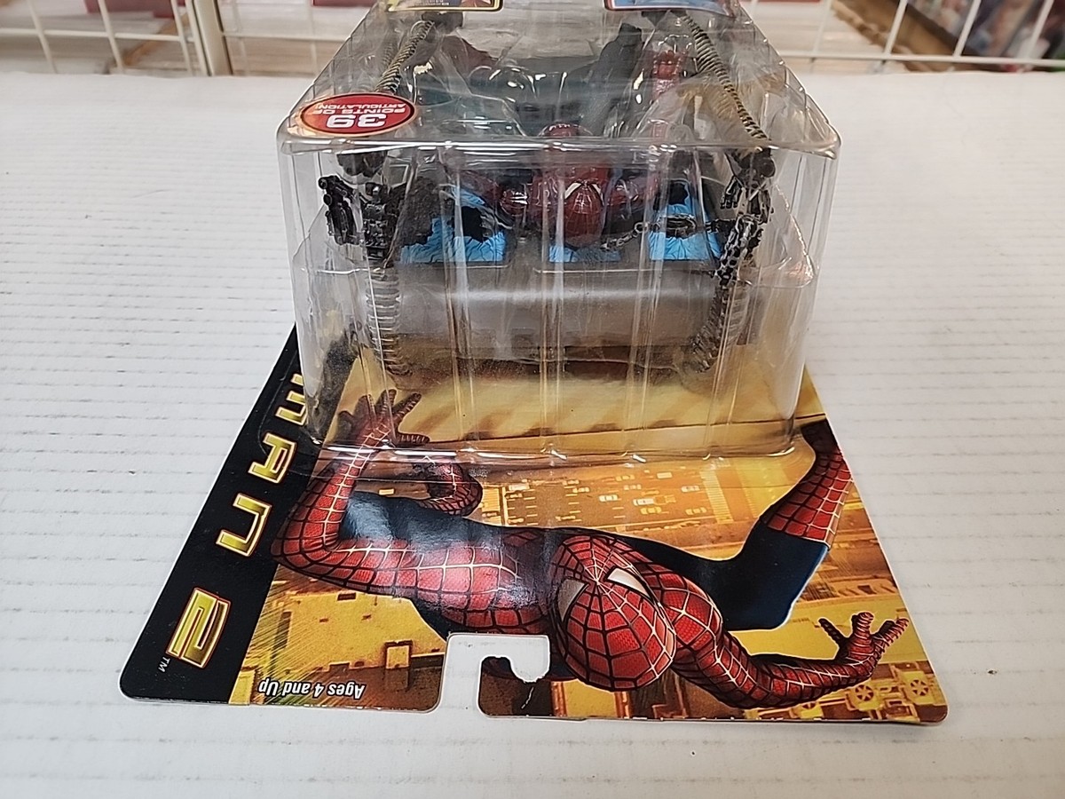 2004 Toy Biz Spider-Man 2 Spin and Kick Movie Action Figure