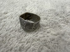 Antiker Ring aus Aluminium mit einem Brieftaubenmotiv aus dem 19. Jahrhundert