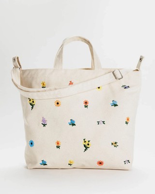 Baggu Horizontal Zip Duck Bag in Embroidered Ditsy Floral
