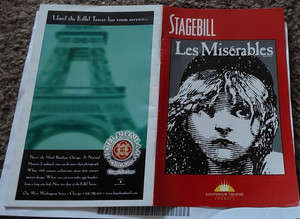 JANUARY 2002 PLAYBILL STAGEBILL  LES MISERABLES  AUDITORIUM THEATRE