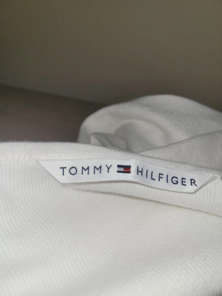 Suéter ligero Tommy Hilfiger grande manga larga cremallera frontal para mujer Foto 3 de 3