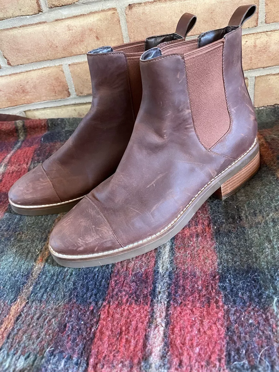 Cole haan newburg chelsea boot top