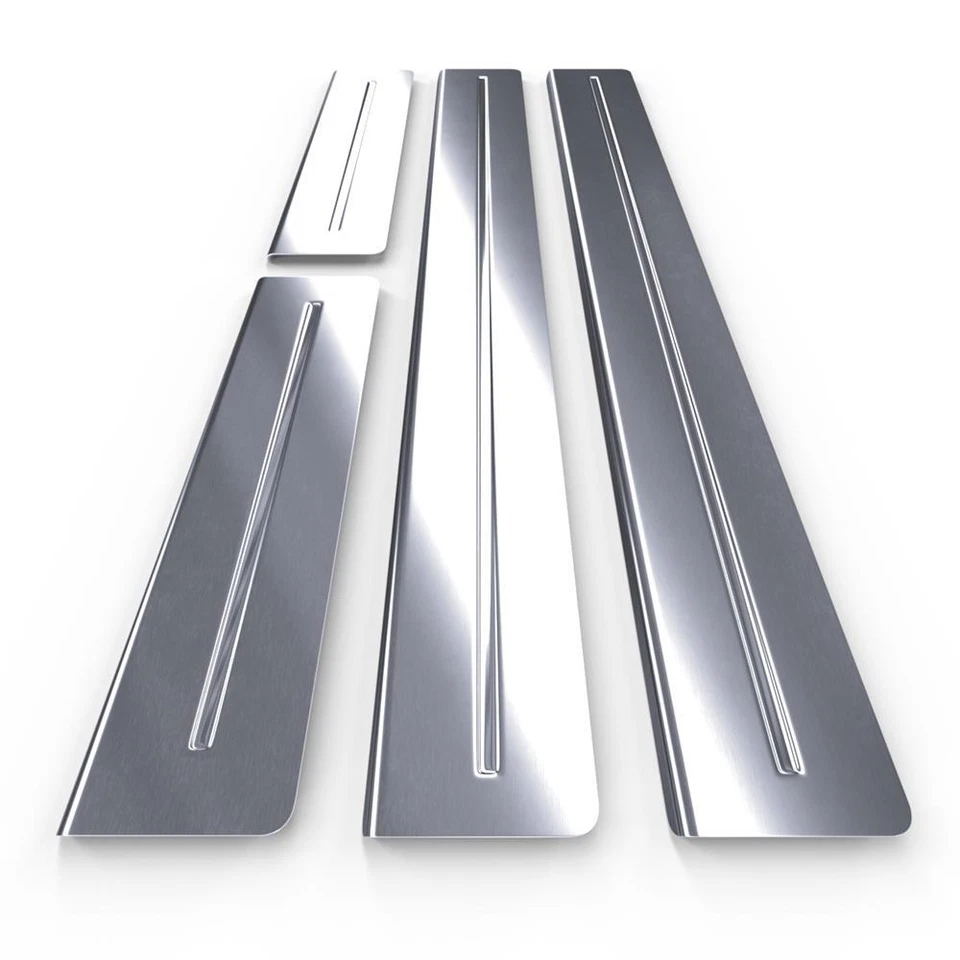 Protezione battitacco auto in acciaio per Kia Sportage IV QL (15-21) satinato 1 - Immagine 3 di 4