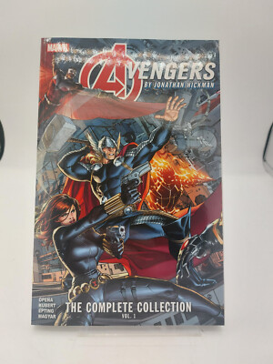 Marvel Comics / Avengers by Jonathan Hickman Vol 1