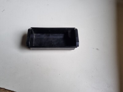 VW Golf 4 / Aschenbecher / 1J0857335A