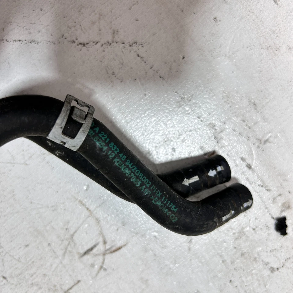 Tubería de agua caliente para calefacción mangueras tubo Mercedes-Benz S550 2007-2013 OEM Foto 4 de 4