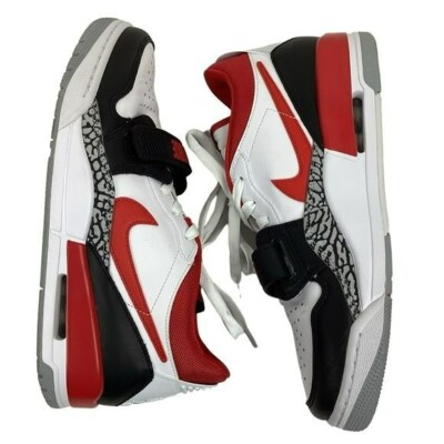 NWOT Nike Air Jordan Legacy 312 Low Top Basketball Sneaker
