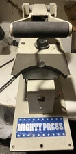 MIGHTY PRESS  110v Heat Press for Caps