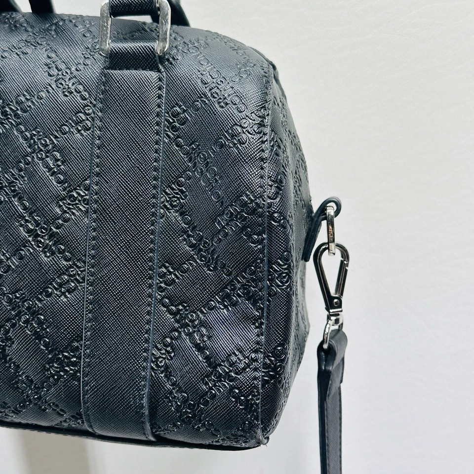 Bolsa satchel French Connection tiracolo logotipo preto couro sintético médico - Imagem 3 de 4