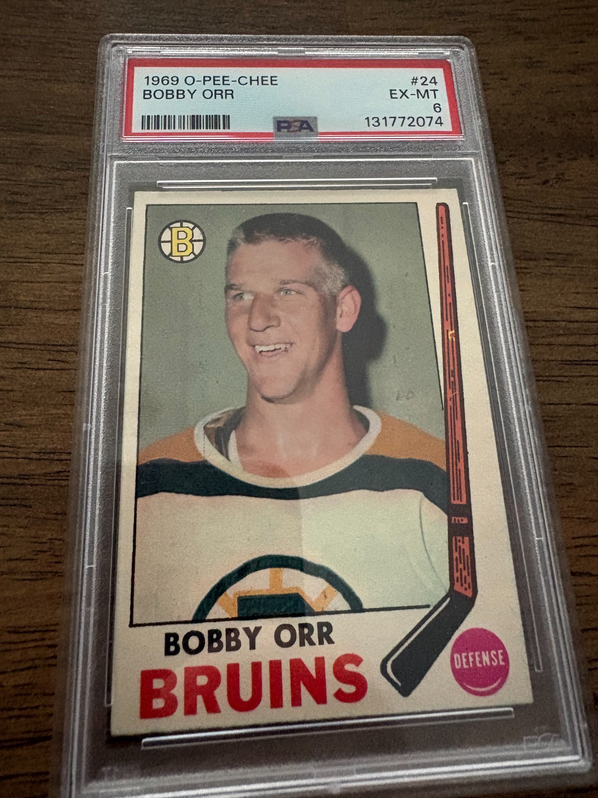 1969 OPC # 24 Bobby Orr PSA 6 HOF Boston Bruins