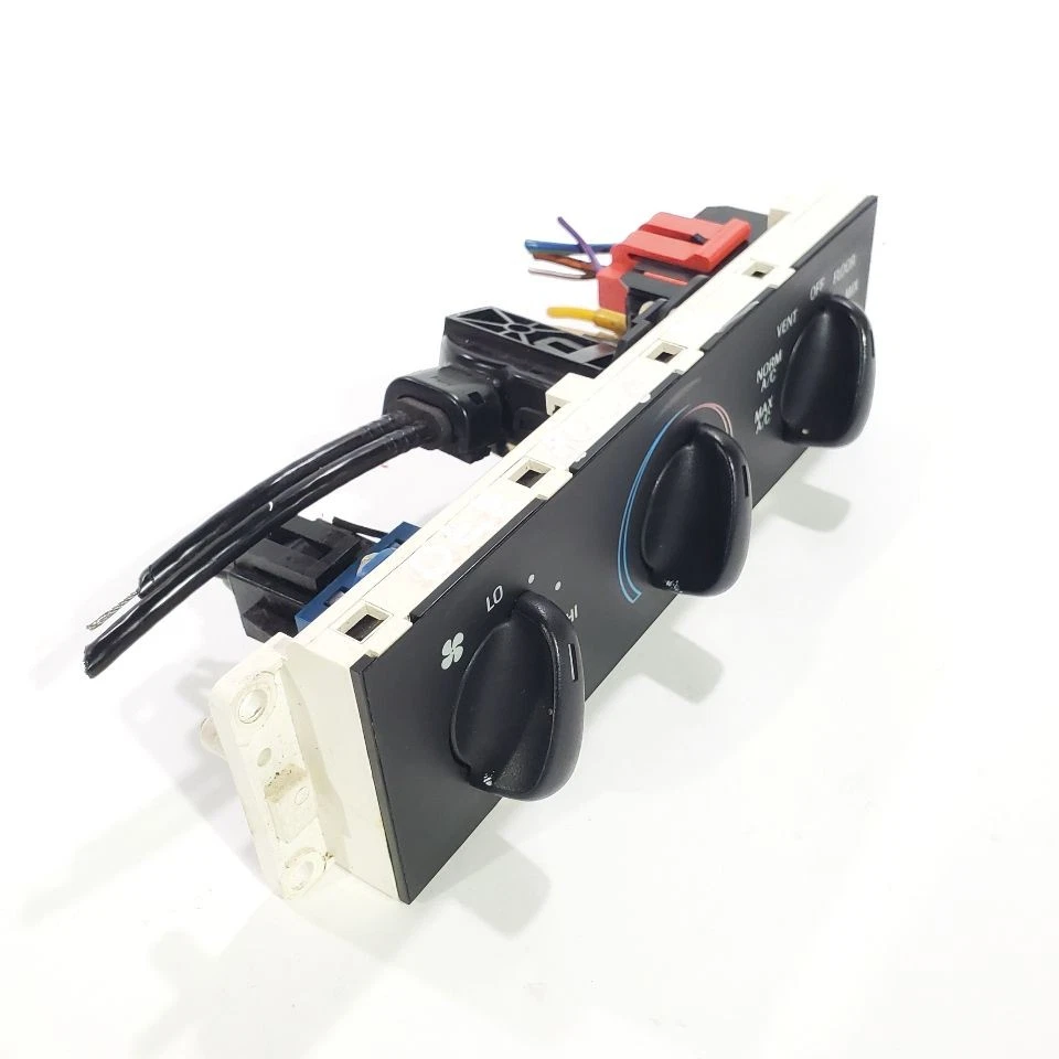 1994 1995 1996 1997 1998 Ford Mustang GT OEM AC Temperature Control  - Image 3 of 4