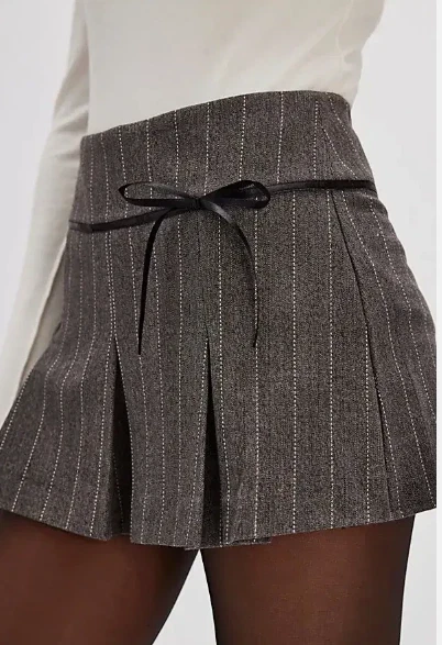 Free People Pleated Pinstripe Houston Skort Size 6 New $128msrp