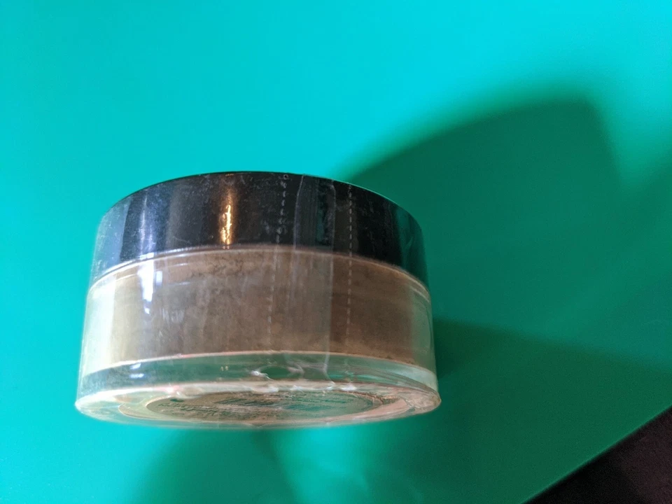 Prestige Skin Loving Minerals Gentle Powder Foundation MFN-07 Maquillaje profundo Nuevo Foto 3 de 3