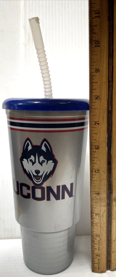 Vaso UConn 15 oz con tapa y pajita Subway 2013 (FC103-TOP-Q4967 Foto 2 de 4