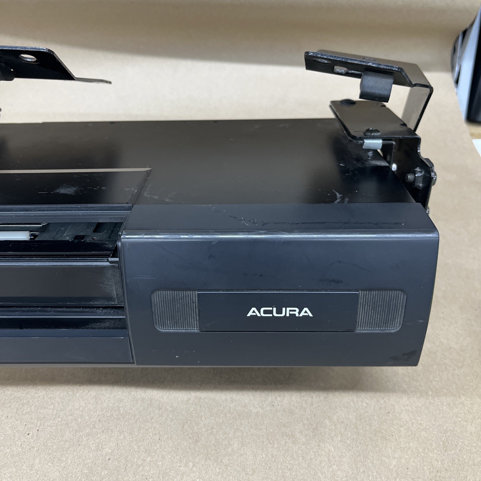 EB1420 1992 92 ACURA NSX CD CHANGER P/N: 08A06-112-410
