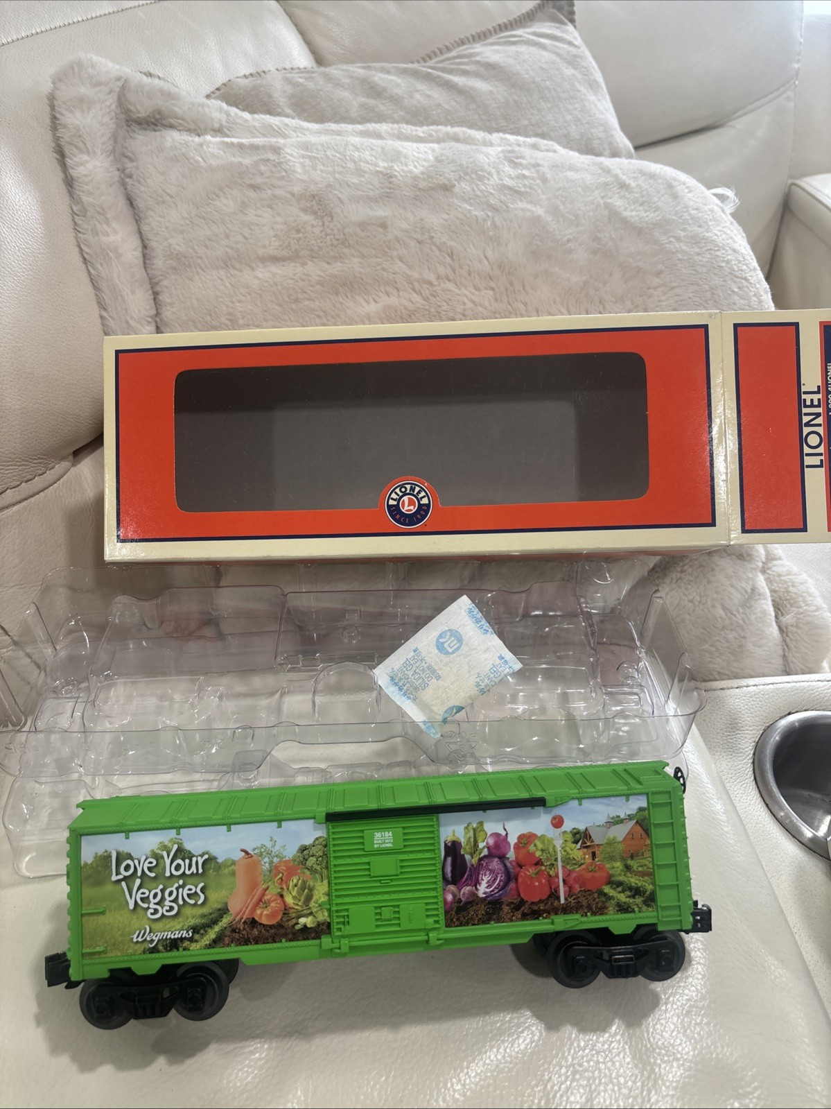 Click here to see eBay Auction