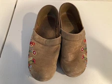 Dansko Vegan Slip On Clogs Shoes Size 38 Brown Embroidered Paisley