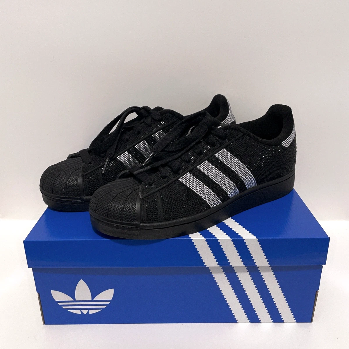 adidas gazelle silver green womens Scarpe da skate Adidas Superstar ADV da uomo main image 0