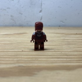 Lego Marvel Super Heroes 5002946 Iron Man Silver Centurion