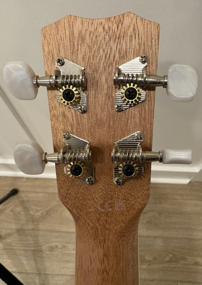 Cordoba 15TB-E Bocote Tenor Acoustic-Electric Ukulele Natural - Image 4 of 4