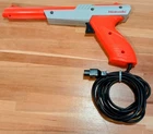Nintendo Zapper Gun Orange NES Vintage Classic Light Gun  Original FREE SHIPPING