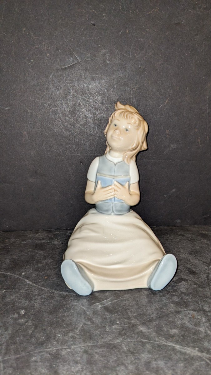 Lladro Nao Porcelain Girl Sitting Holding a Book approx 6
