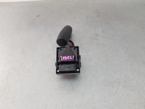 MAZDA CX3WIPER SWITCH, NON RAIN SENSOR TYPE, DK, 03/15- 2022 - Picture 3 of 3