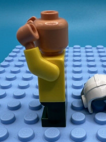 LEGO Star Wars Rowan Minifigure Yellow Jacket sw0753 75147