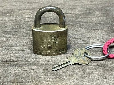 Vintage US Set Eagle Lock company brass padlock with Eagle key