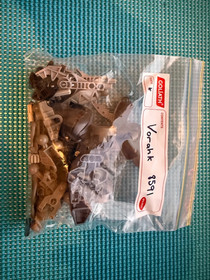 Bionicle Kurahk 8588 Turahk8592 Panrahk8587 Lerahk8589 Guurahk8590 Vorahk8591