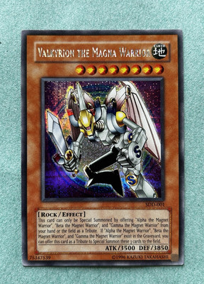 Yugioh Valkyrion the Magna Warrior SDD-001 Secret Rare Limited 3500/3850 Konami