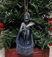 DISNEY STORE HAUNTED MANSION THE MUMMY CUSTOM CHRISTMAS ORNAMENT NEW