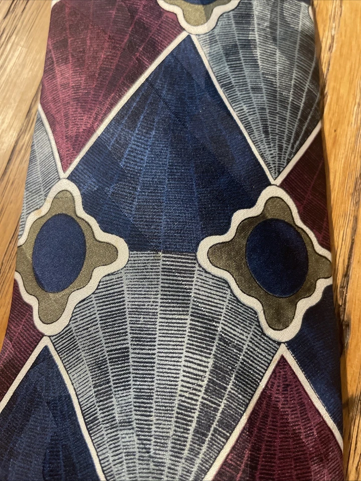 Corbata de seda geométrica telarañas vintage usada en excelente estado de Martin Wong hecha en EE. UU. Foto 3 de 4