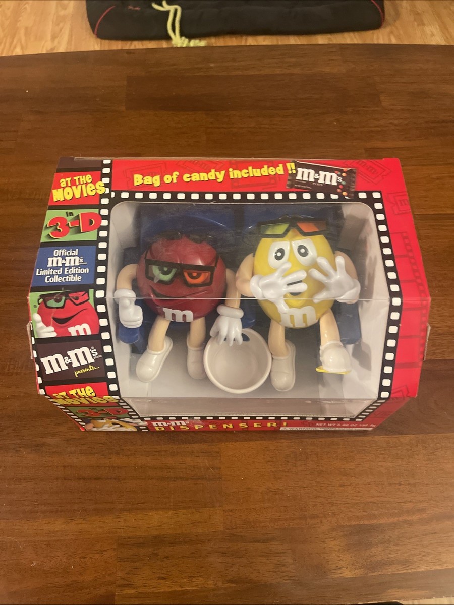 ぬいぐるみ M&M's At The Movies Dispenser M&M's At The Movies In 3-D Candy Dispenser Red and Yellow