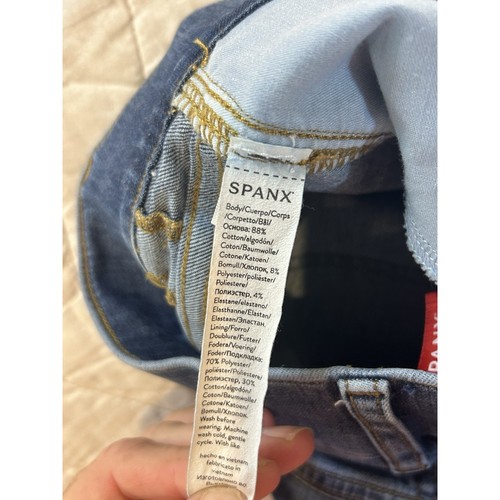 Spanx SPANXshape™ EveryWear Cropped Wide Leg Jeans Patch Pockets-Medium Petite - Picture 9 of 10
