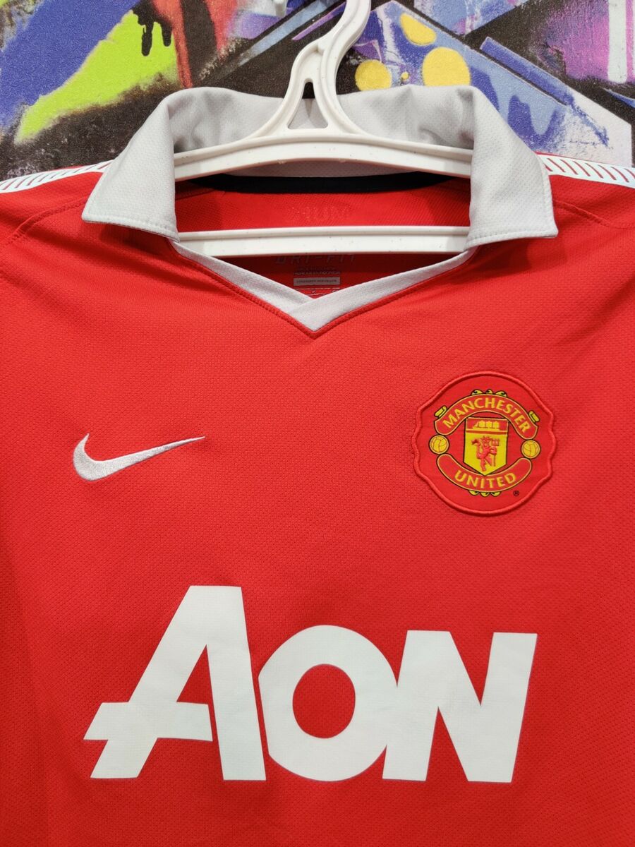 NIKE MUNCHESTER UNITED ユニフォーム　M 相当 Manchester United FC 2010 2011 Home Football Shirt Soccer