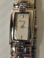 BULOVA women watch S steel bracelet w/Diamond quartz 96R15 vintage