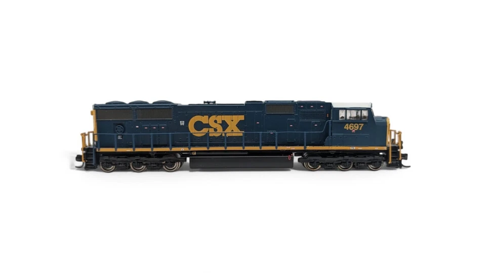 1992 CSX SD70M Diesel Locomotive #4697 N Scale 1:160 10706 by Athearn - Image 2 of 4