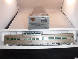 Broadway Limited HO DRGW 85' California Zephyr Vista-Dome "Silver Bronco" #1105
