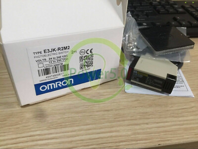 New Omron E3JK-R2M2 Photoelectric Switch One Free Shipping E3JKR2M2