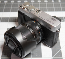 Fujifilm X-E1 Silver with Fujinon XF 18-55mm ...