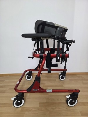 Rifton Pacer 503 / Mirco Gehtrainer Größe 2   Reha Lauftrainer