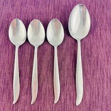 4 Vintage Linmark LNM1 Stainless Flatware Soup spoon & teaspoons Japan