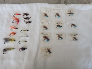 Vintage antique Hardy Fly Fishing Flies lot, salmon steelhead