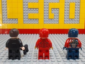 LEGO Marvel Iron Man Justin Hammer Phil Coulson 76077