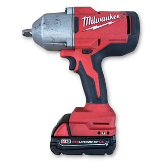 Used 2666 20 Milwaukee M18 Brushless 1/2 in High Torque Impact Wrench w/battery
